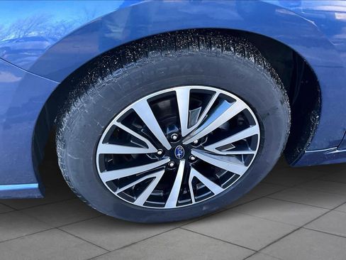 Used 2019 Subaru Legacy 2.5i Premium image 11