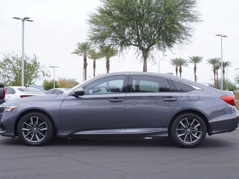 Used 2022 Honda Accord EX-L image 2