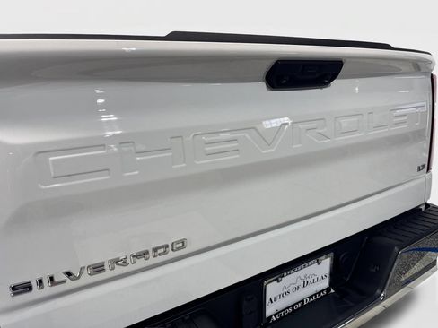 Used 2023 Chevrolet Silverado 1500 LT AWD/4WD image 21