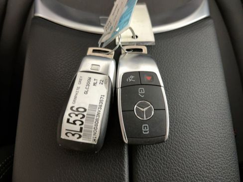 Certified 2022 Mercedes-Benz GLC 300 GLC 300 image 33