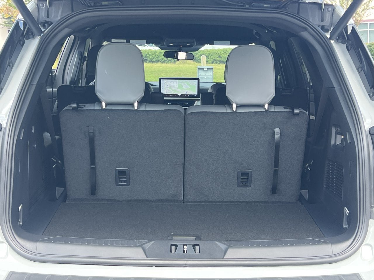New 2027 Ford Explorer Active w/ Active Comfort Package RWD image 19