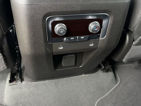 Used 2024 Chevrolet Tahoe LT image 22