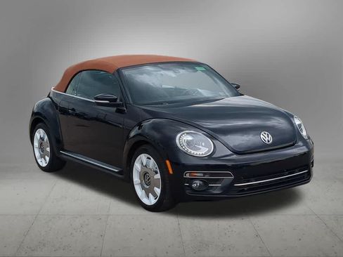 Used 2019 Volkswagen Beetle 2.0T Final Edition SEL FWD image 8