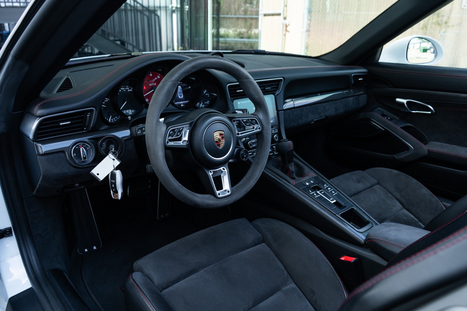 Used 2018 Porsche 911 Targa 4 GTS AWD/4WD image 8