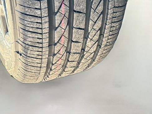 Used 2024 BMW X4 M40i w/ Premium Package image 43