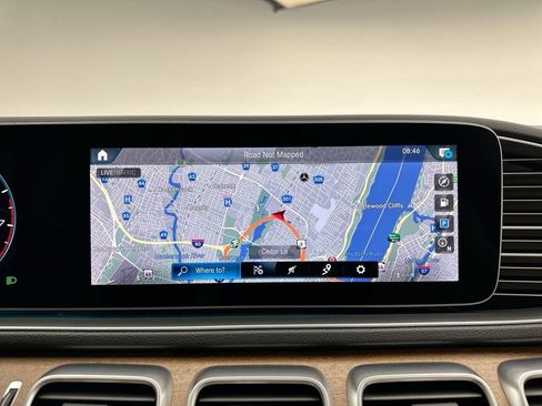 Used 2023 Mercedes-Benz GLE 350 4MATIC image 29