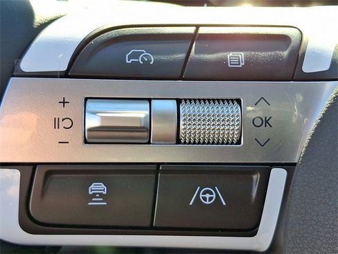 New 2026 Hyundai Tucson SEL image 11