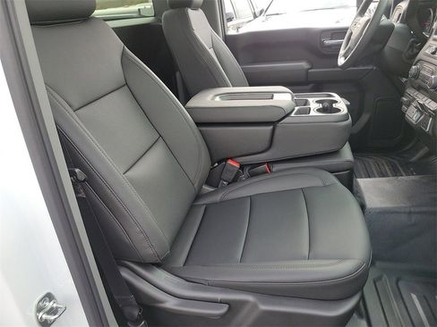 New 2026 Chevrolet Silverado 2500 W/T w/ WT Convenience Package image 25