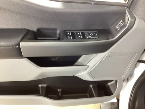 Used 2026 Ford F250 XLT AWD/4WD image 11