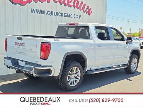 Used 2020 GMC Sierra 1500 SLT w/ SLT Premium Plus Package AWD/4WD image 8