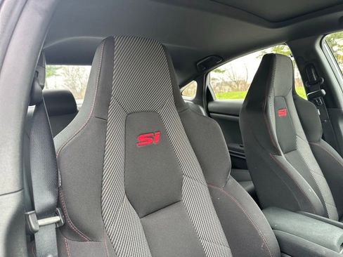 Used 2018 Honda Civic Si image 23