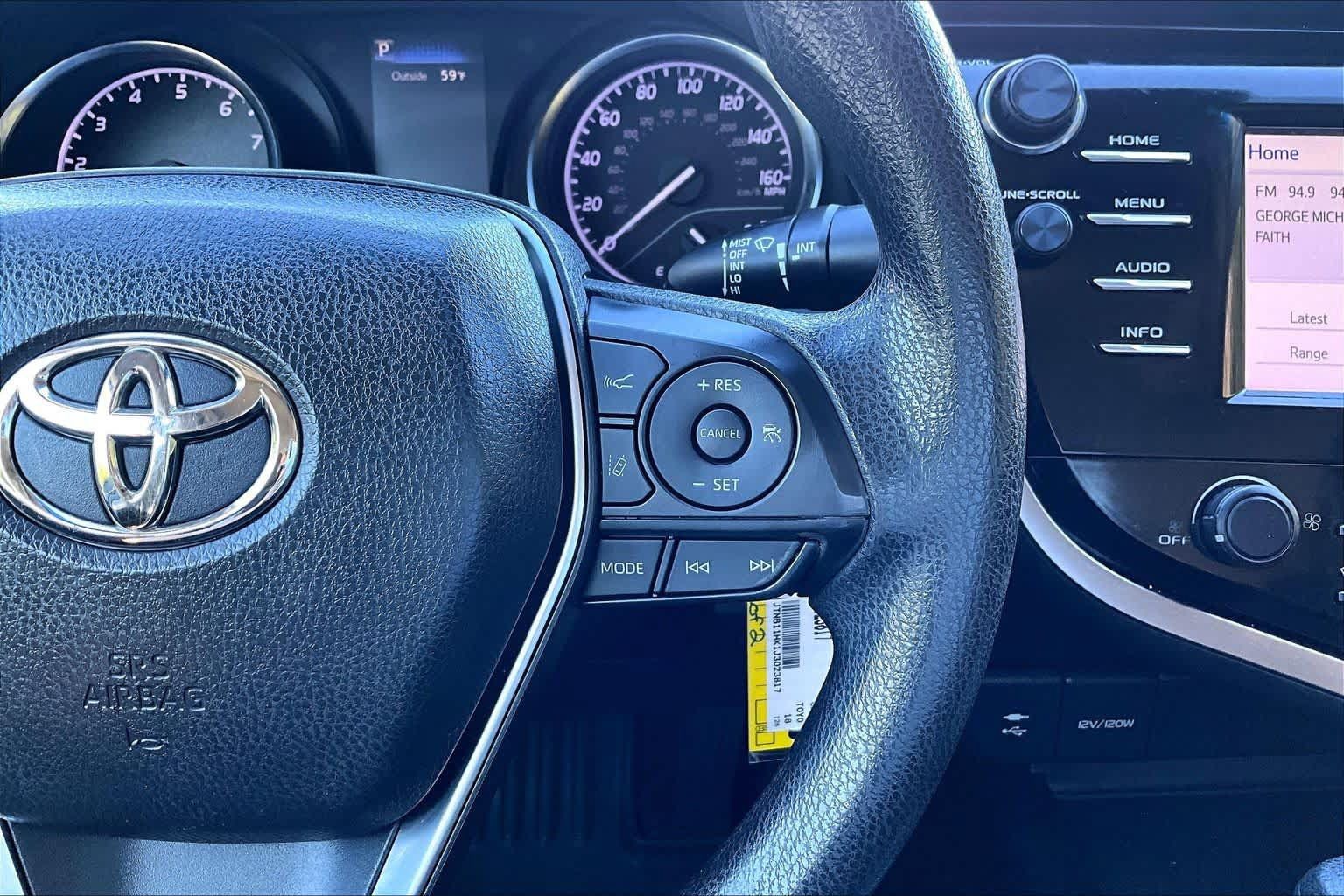 Used 2018 Toyota Camry LE FWD image 25