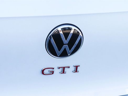 Used 2023 Volkswagen GTI 40th Anniversary Edition image 10