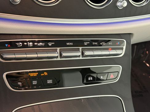 Used 2023 Mercedes-Benz E 350 Sedan image 19