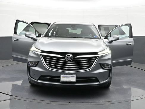 Used 2023 Buick Enclave Essence AWD/4WD image 44