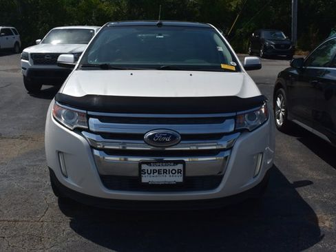 Used 2014 Ford Edge Limited w/ Equipment Group 301A FWD image 2