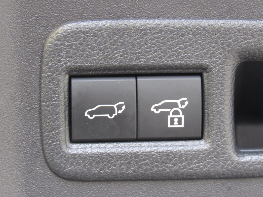 Used 2024 Toyota bZ4X FWD w/ Weather Package image 22