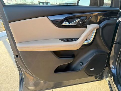 Used 2021 Chevrolet Blazer Premier w/ Driver Confidence II Package image 10