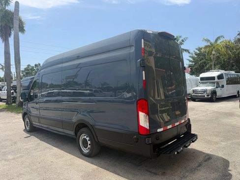 Used 2020 Ford Transit 250 148 High Roof Extended RWD image 3