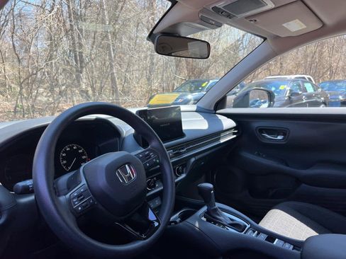 Used 2026 Honda HR-V LX image 15