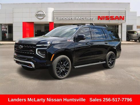Used 2025 Chevrolet Tahoe Z71 w/ Z71 Off-Road Package AWD/4WD image 9