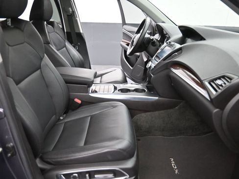 Used 2020 Acura MDX FWD image 25