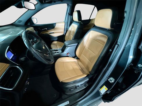 Used 2020 Chevrolet Equinox Premier FWD image 2