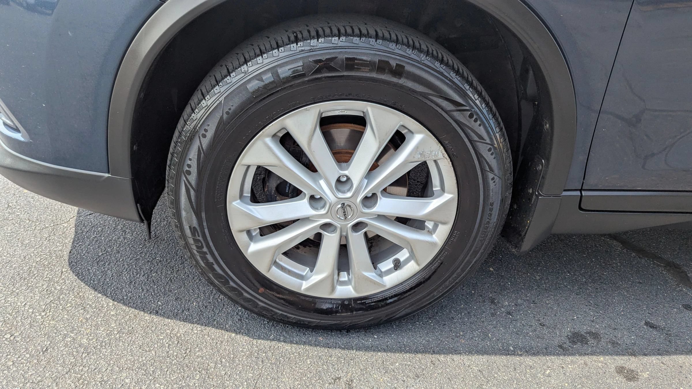 Used 2016 Nissan Rogue S AWD/4WD image 23
