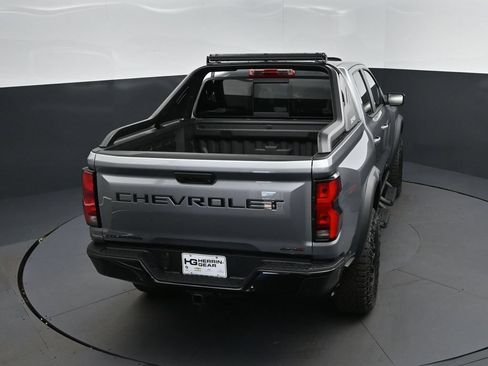 New 2026 Chevrolet Colorado ZR2 w/ Midnight Edition AWD/4WD image 36