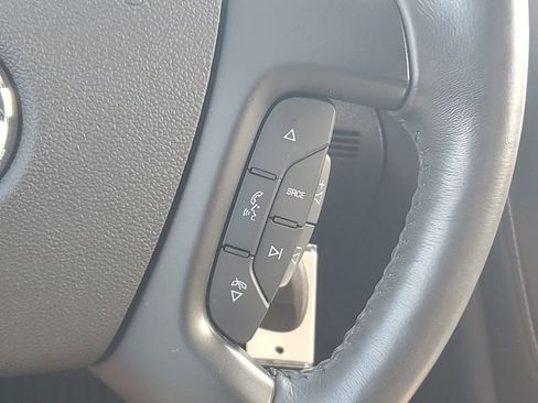 Used 2016 Buick Enclave Premium w/ Experience Buick Package image 37