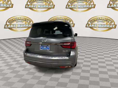 Used 2021 INFINITI QX80 Premium Select w/ All-Season Package RWD image 2