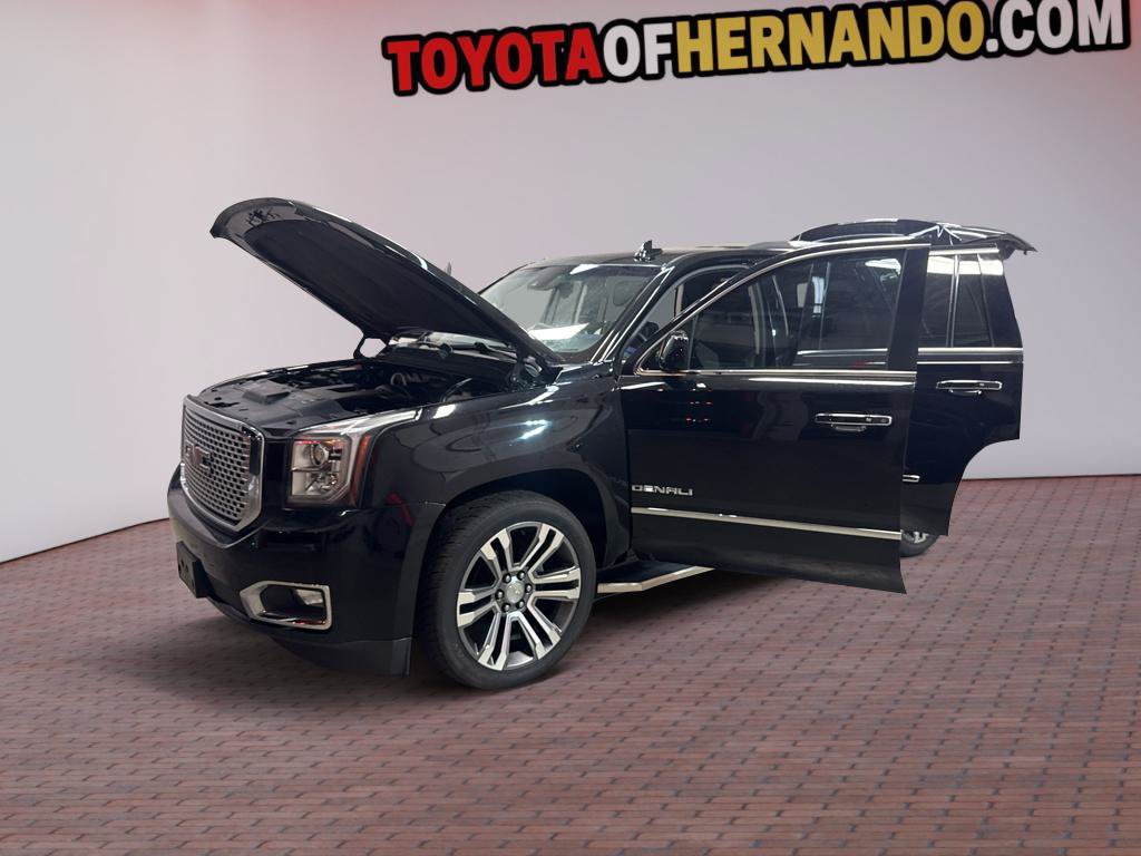 Used 2016 GMC Yukon Denali w/ Open Road Package AWD/4WD image 11