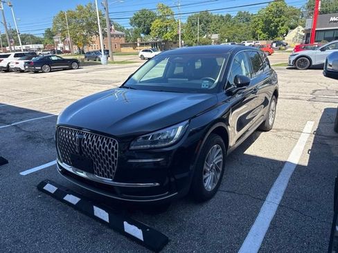 Used 2023 Lincoln Corsair AWD image 5