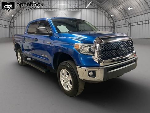 Used 2018 Toyota Tundra SR5 w/ SR5 Upgrade Package image 3