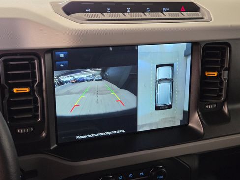 Used 2022 Ford Bronco Badlands AWD/4WD image 19