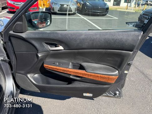 Used 2012 Honda Accord EX-L image 18