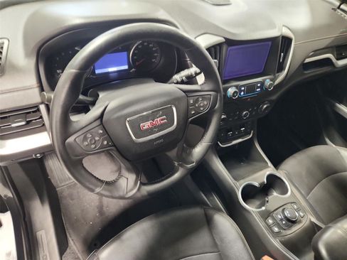 Used 2020 GMC Terrain SLT w/ Preferred Package FWD image 11