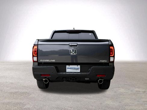 Used 2023 Honda Ridgeline RTL-E image 8