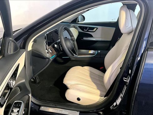 New 2026 Mercedes-Benz E 350 4MATIC Sedan image 13