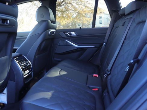 New 2026 BMW X5 xDrive40i w/ Premium Package image 13