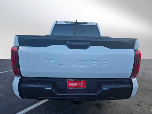 New 2026 Toyota Tundra SR image 4