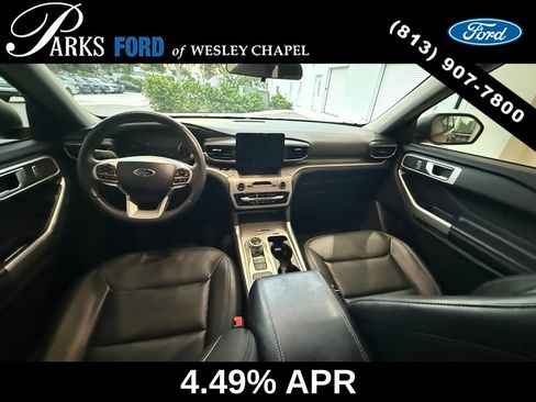 Used 2023 Ford Explorer XLT w/ Equipment Group 202A RWD image 6