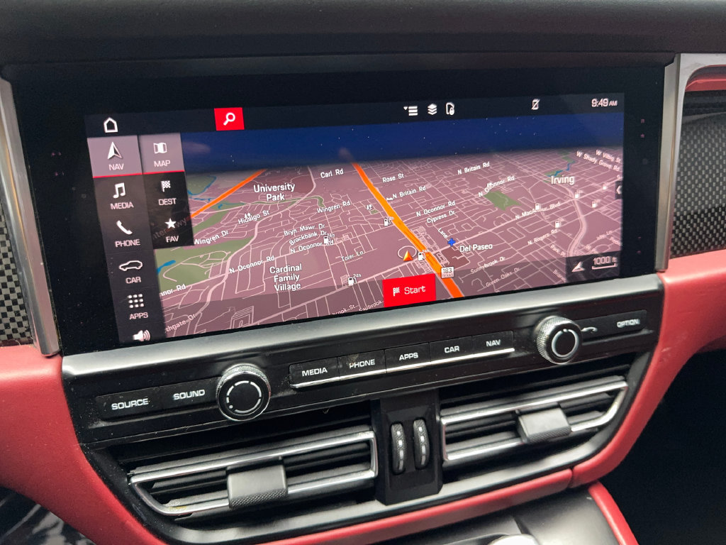 Used 2021 Porsche Macan Turbo AWD/4WD image 62