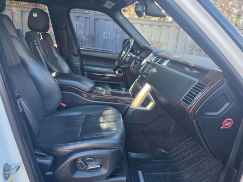 Used 2015 Land Rover Range Rover Long Wheelbase Supercharged image 41
