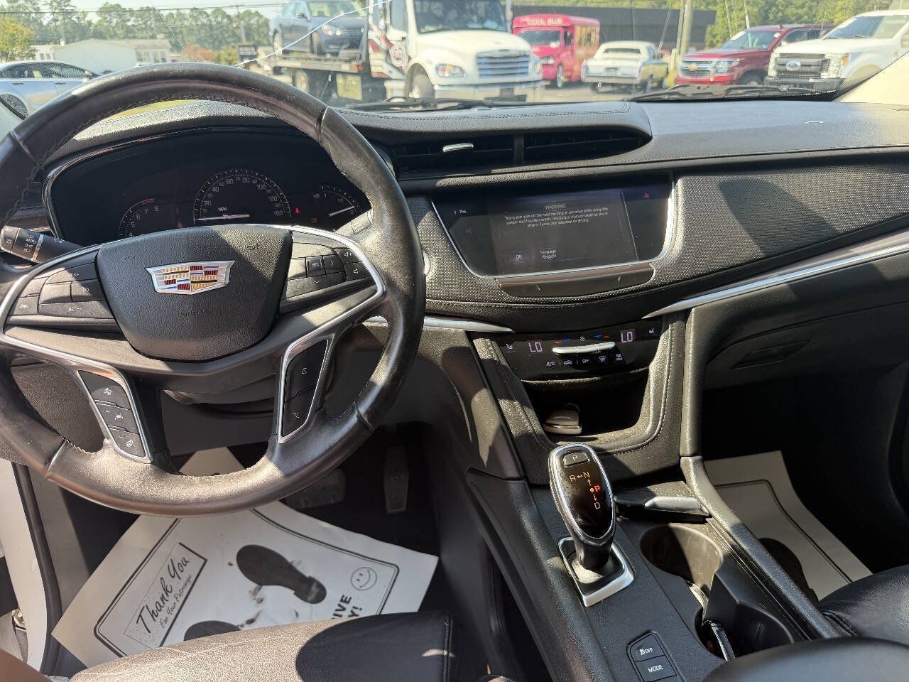 Used 2017 Cadillac XT5 Luxury w/ Driver Awareness Package AWD/4WD image 12