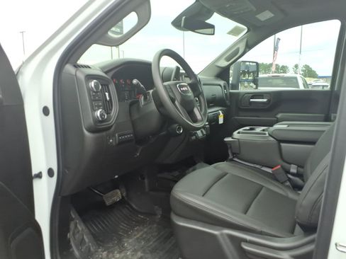 New 2026 GMC Sierra 3500 Pro w/ Convenience Package AWD/4WD image 20