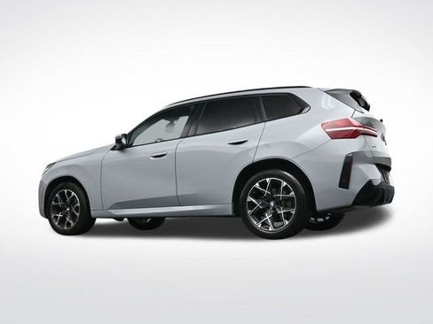 Used 2025 BMW X3 xDrive30i image 32