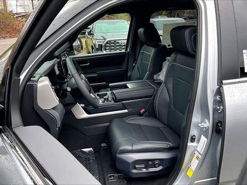 New 2026 Toyota Sequoia SR5 AWD/4WD image 9
