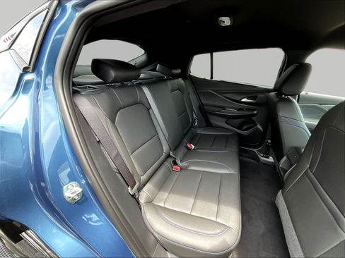 New 2026 Buick Envista Sport Touring FWD image 19