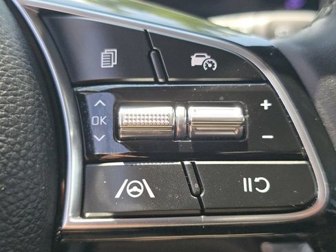 Used 2025 Kia Seltos EX AWD/4WD image 34